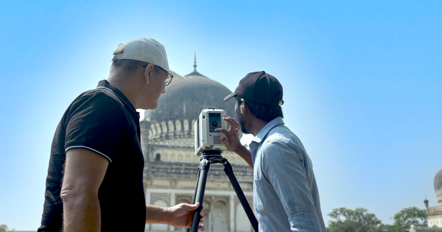 Scannen mit dem Leica RTC360 in den Qutub-Shahi-Gräbern, Indien 